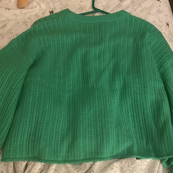 NWT ALICE+OLIVIA BLOUSON SLEEVE CROP PULLOVER - Picture 2 of 5